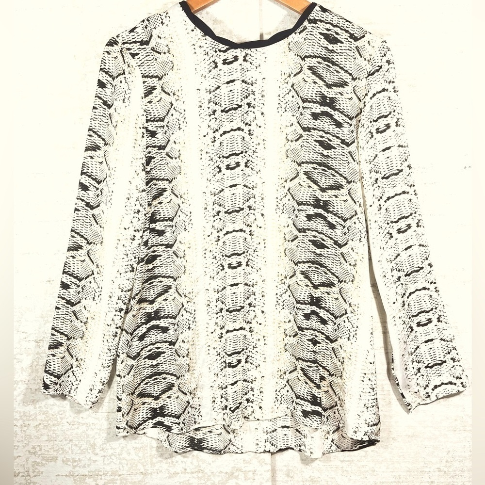 ZARA Basic Sheer Crew Neck Animal Print Blouse Sz M Neutral Capsule Wardrobe